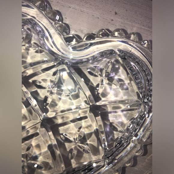 Mikasa Vintage Tender Love Heart Potpourri holder crystal Trinket box with lid - Picture 3 of 9